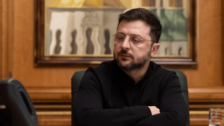 US increases pressure on Zelensky over peace plan — Axios - 304x171