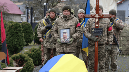 Виплати дітям загиблого воїна — до якої черги зараховують - 285x160