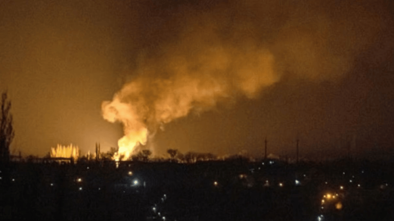Взрывы в Николаеве сейчас 10 февраля — мэр Сенкевич пишет о пожаре