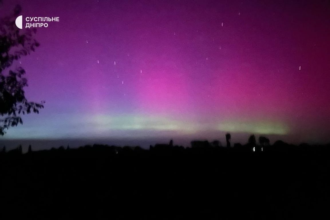 У небі над Україною з'явилося північне сяйво — в яких областях спостерігали незвичне явище - фото 2
