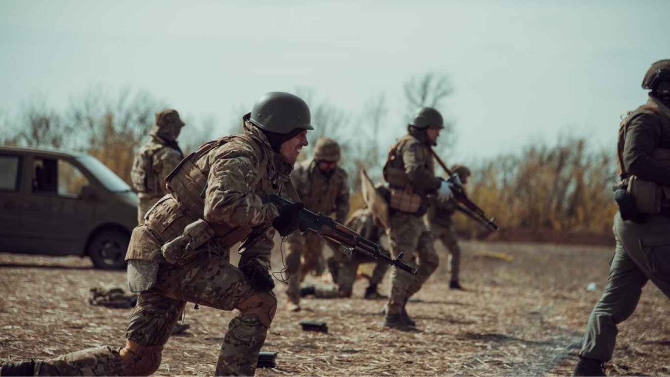 Перші рекрути по програмі Контракт 18-24 вже відібрані в десант Поліської бригади та отримали виплати