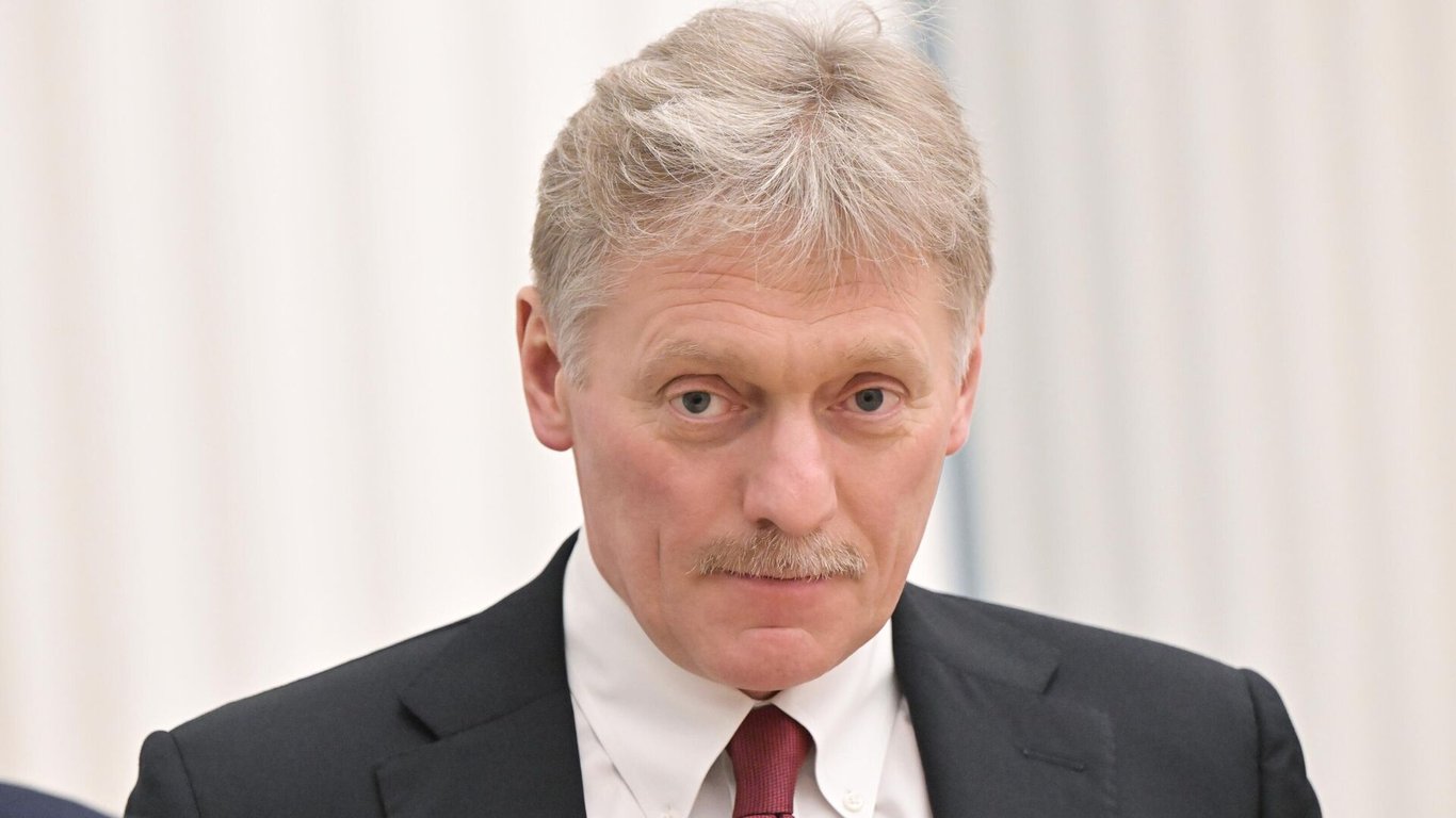 Песков пригрозил "освободить" Беларусь, если там начнутся протесты