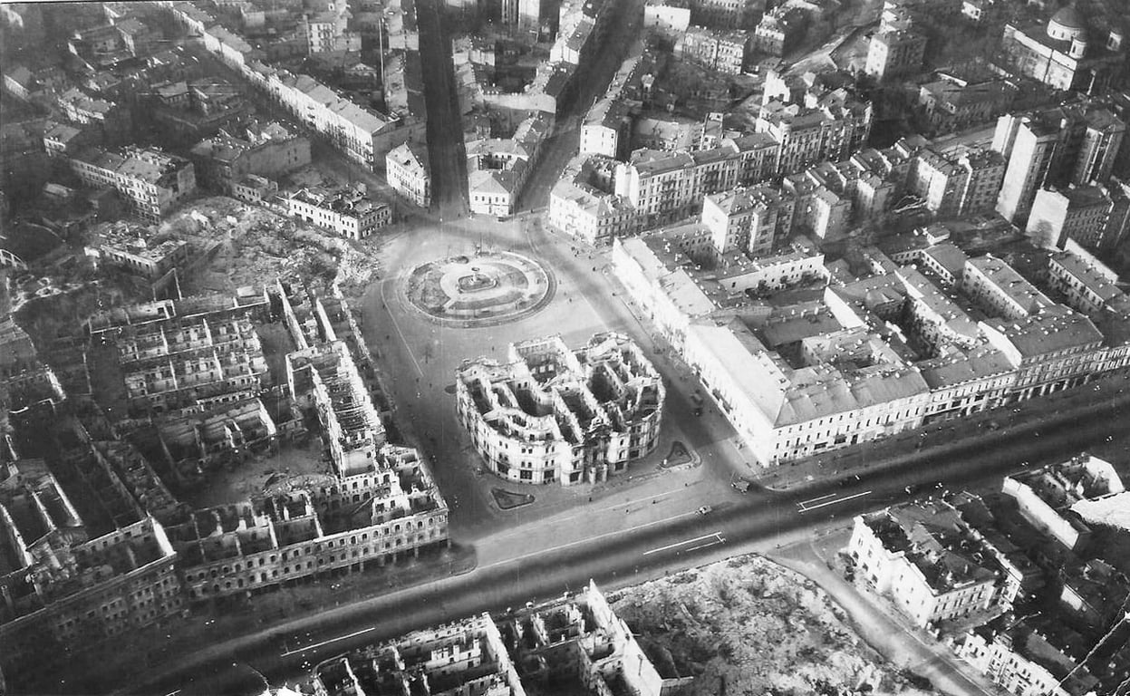 Майдан Незалежності