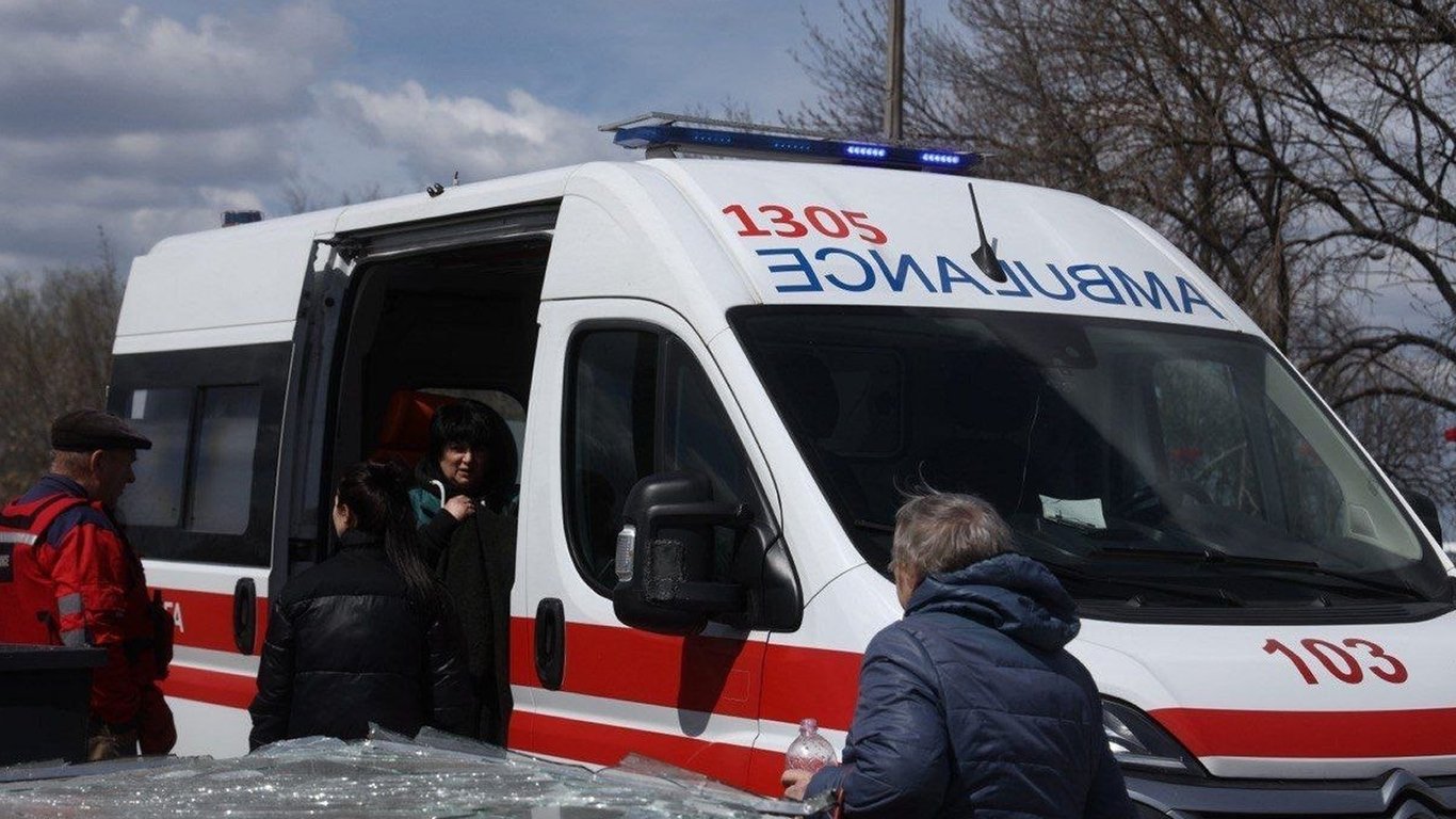 У лікарні помер чоловік, поранений під час обстрілу Дніпра 14 квітня