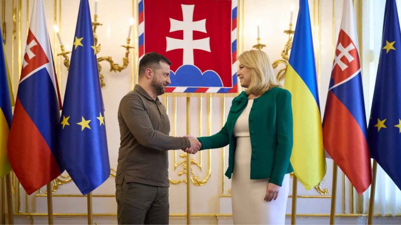 Украина и Словакия подписали контракт о производстве САУ Zuzana 2