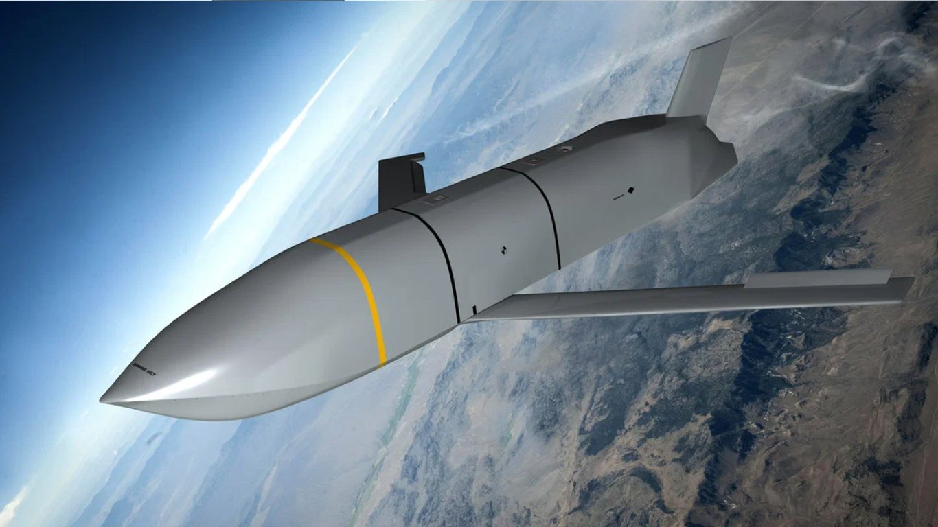 Яка модифікація ракети JASSM допоможе звільнити Крим: думка експерта