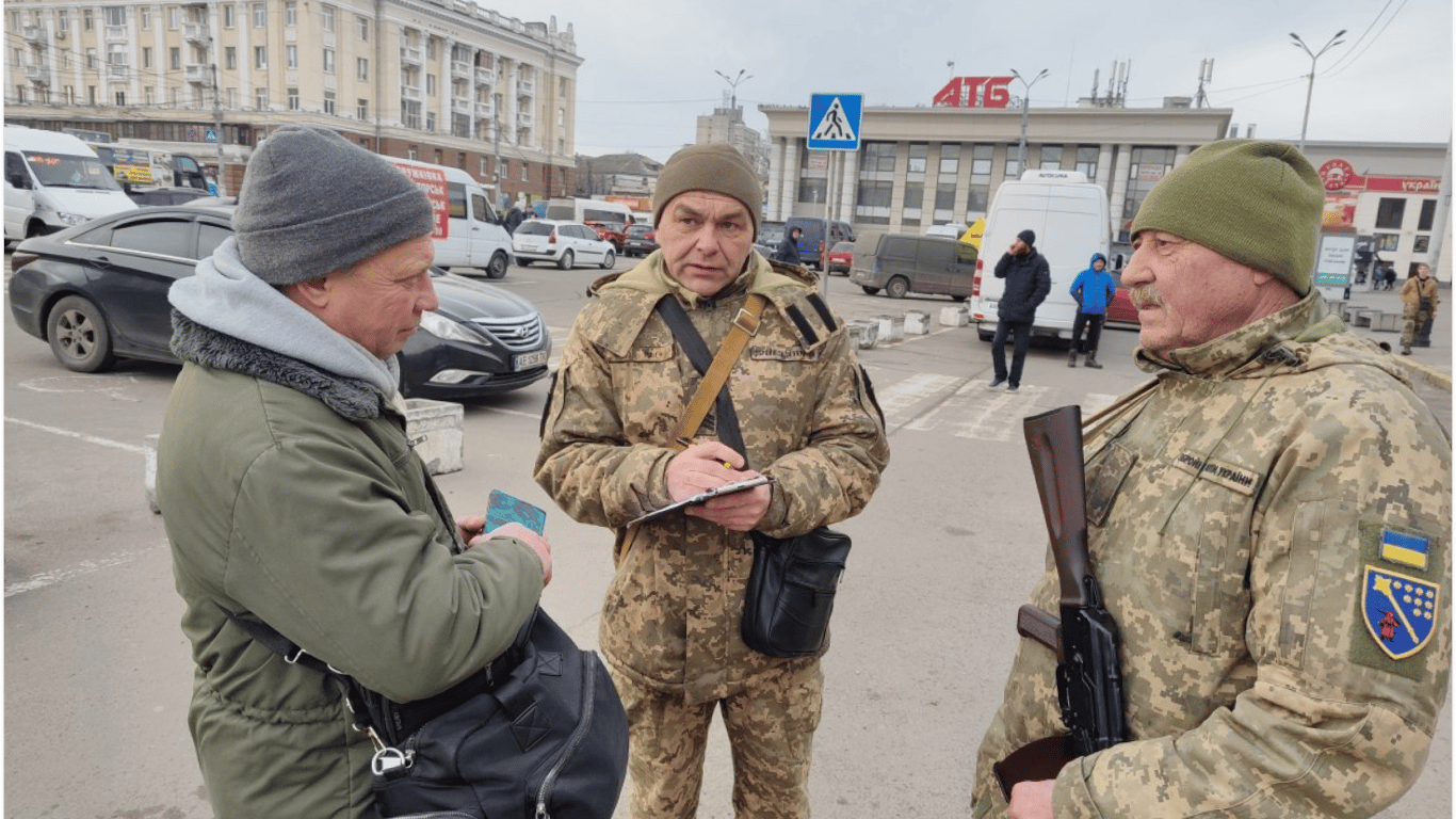 У Харкові чоловік не пішов до ТЦК через вік — як його покарав суд