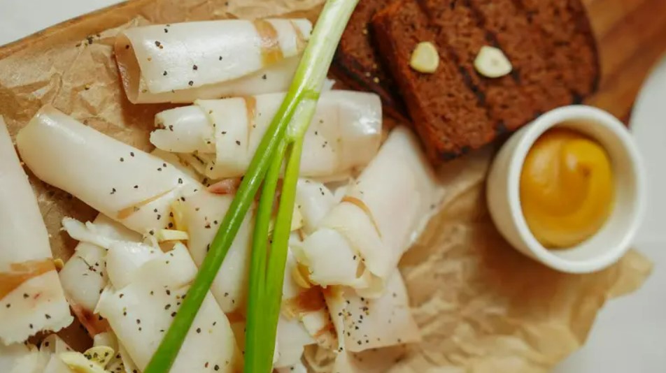 Сало у валізі — чи можуть конфіскувати на кордоні - фото 1