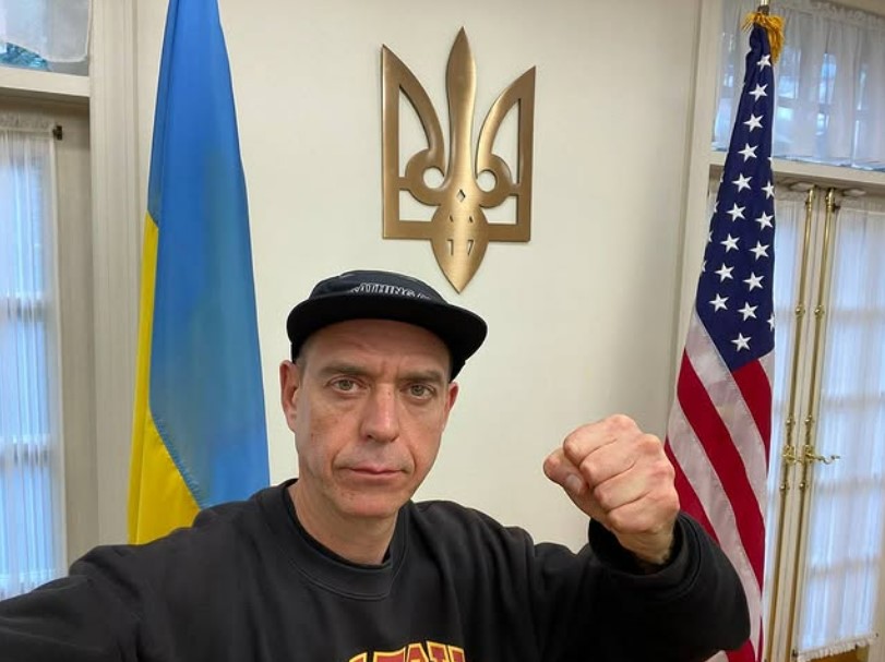 Михалок перевел "АУ"