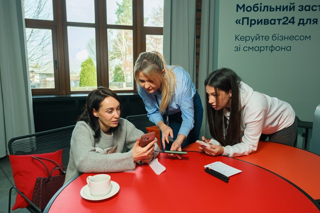 Бізнес-лідери під час війни: головні теми CEO Summit 2025