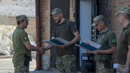 Юрист пояснив різницю зняття й виключення з військового обліку - 285x160