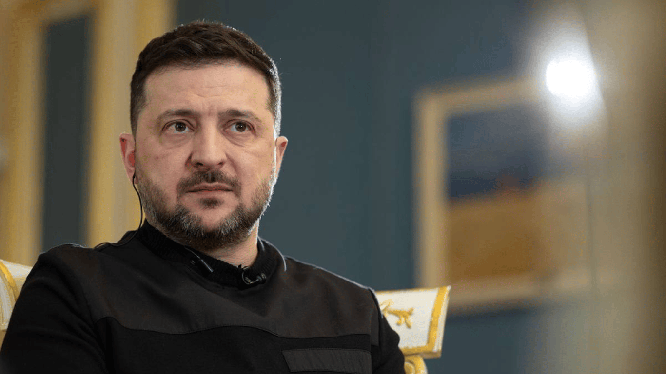 Хотят спокойный парад: Зеленский о предложении перемирия РФ