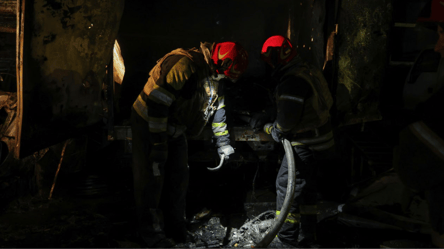 Київ атакували дрони — у столиці були пожежі - 285x160