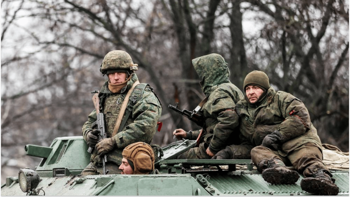 Несмотря на большие запасы военной техники, на передовой Россия использует  старые модели. Читайте на UKR.NET