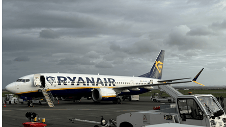 Квитки від 15 євро: Ryanair дарує знижки на рейси по Європі - 290x166
