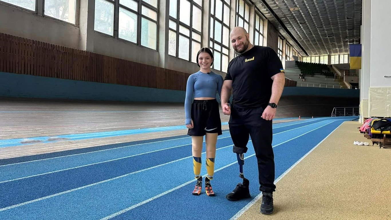 Яна Степаненко