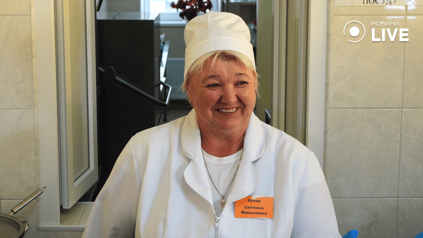 Кухарка Светлана Николаевна. Фото: Новини.LIVE/ Юлия Браславская