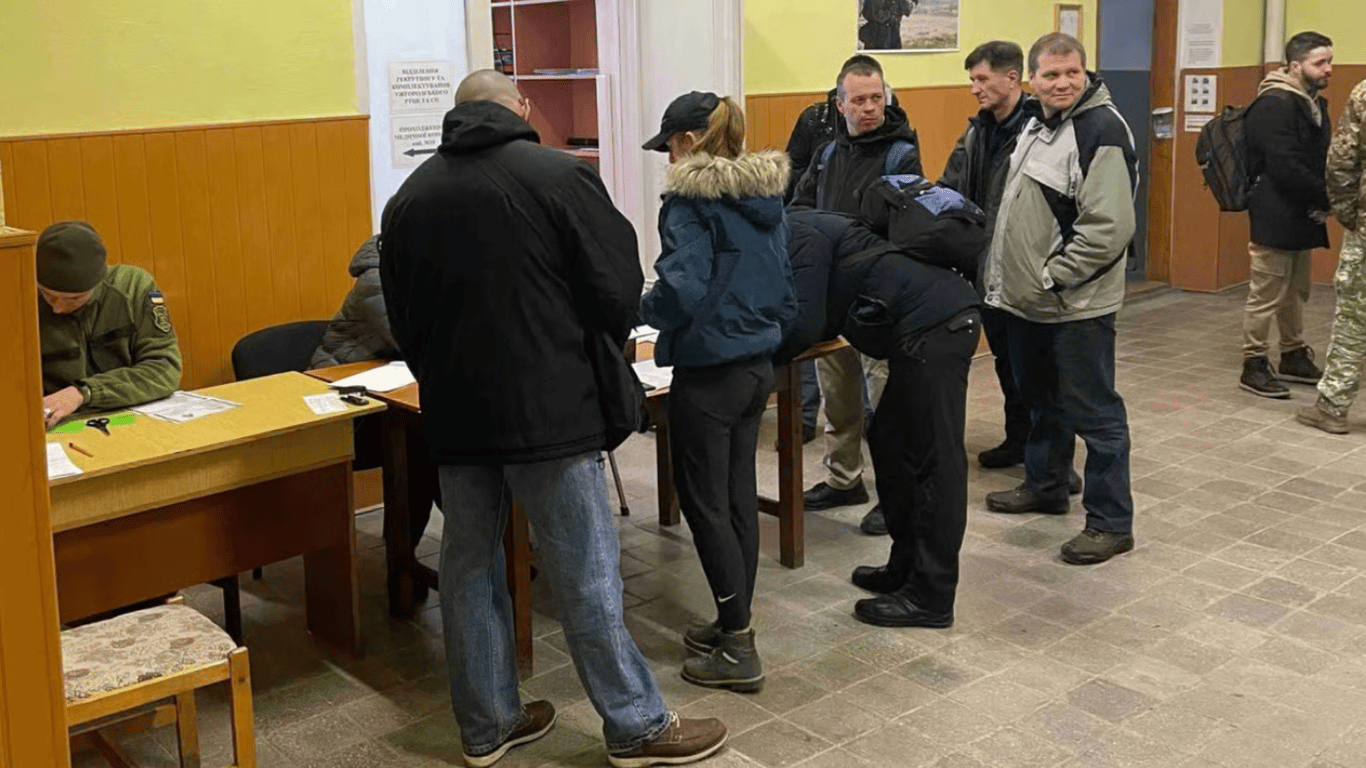 Відстрочка по догляду: в ТЦК і ЦНАП кожні 3 місяці ходити не потрібно