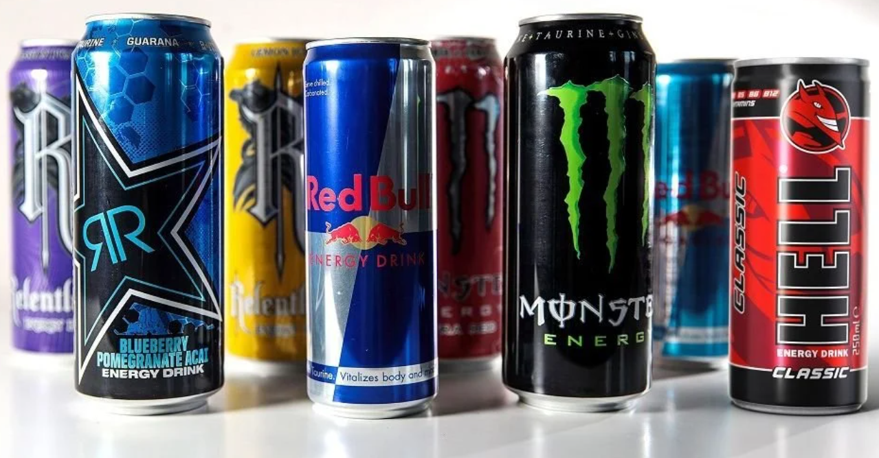 Несколько энергетических напитков