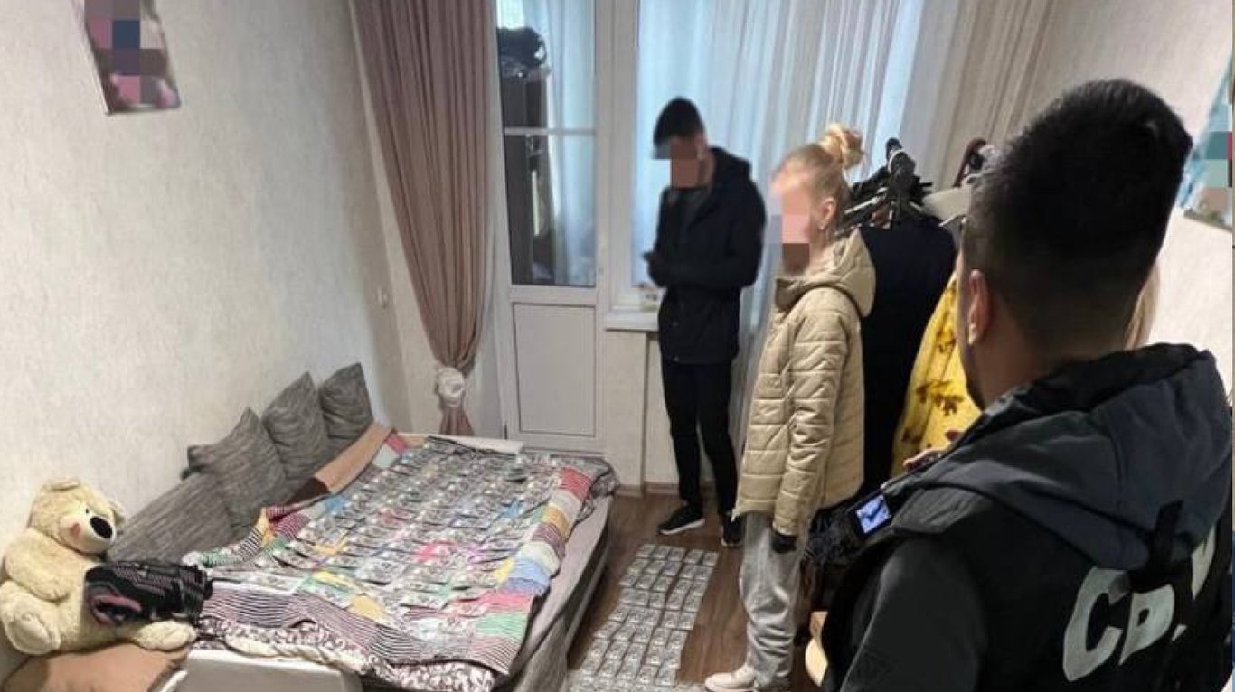 Драгоценности, деньги и паспорт РФ — на Николаевщине задержали главу МСЭК - фото 1