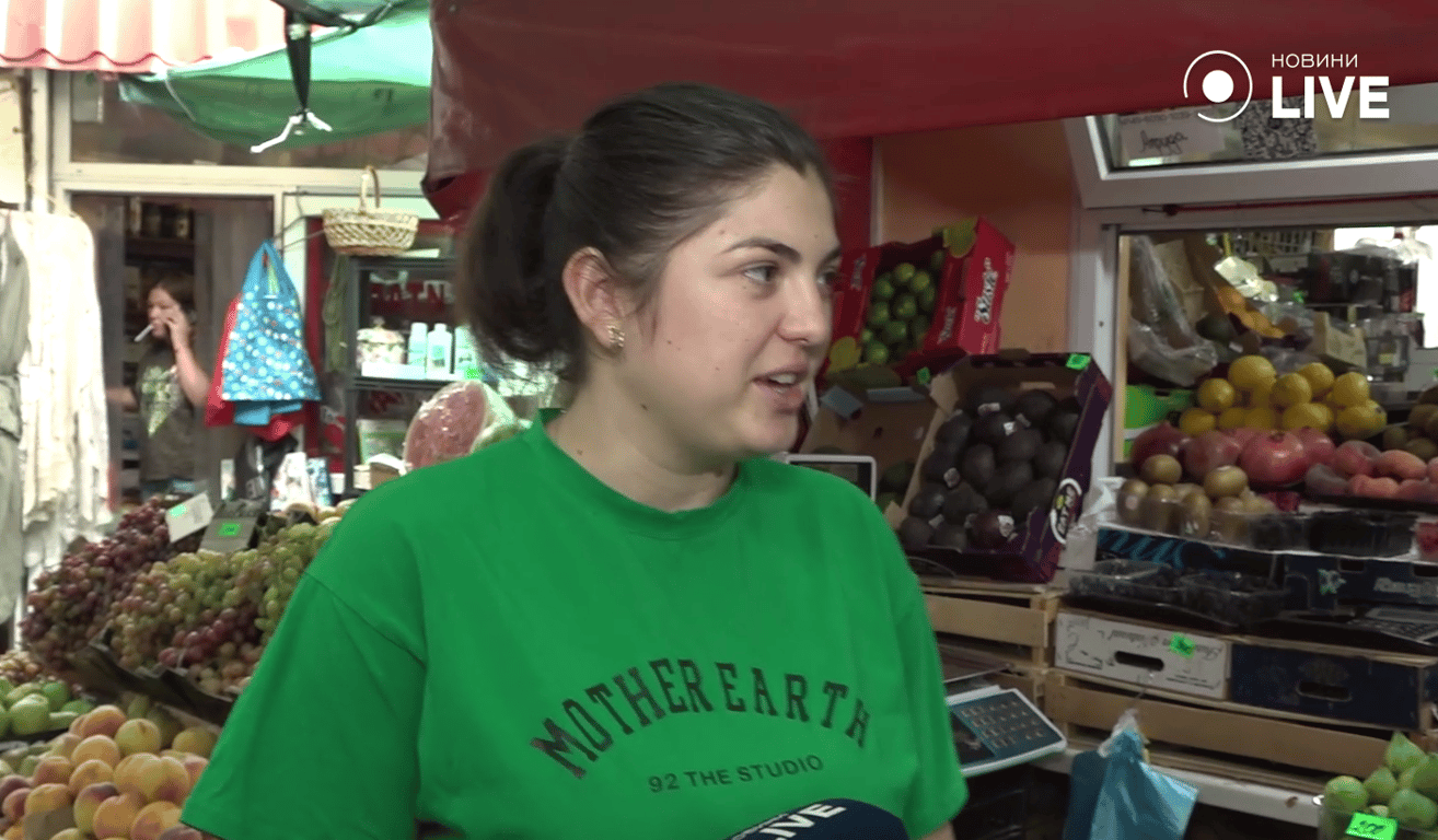 Продавчиня Катерина