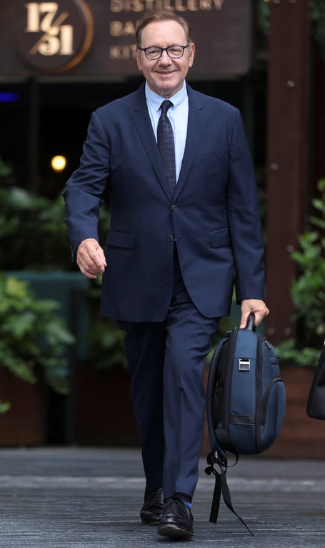 Суд виніс рішення у гучній справі оскароносного Кевіна Спейсі - фото 1