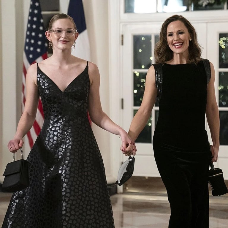 Бывшая жена Бена Аффлека рассказала о воспитании их троих детей - фото 1