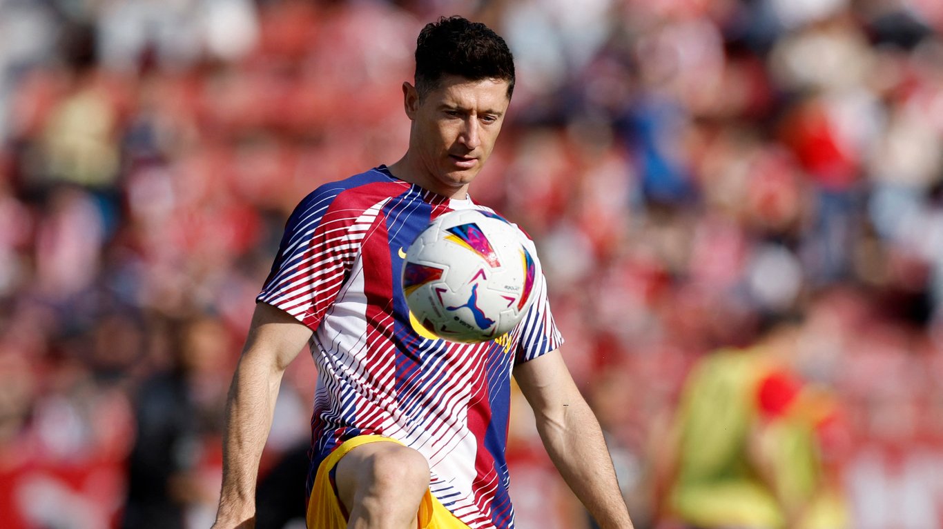 Роберт Левандовський може піти з Барселони