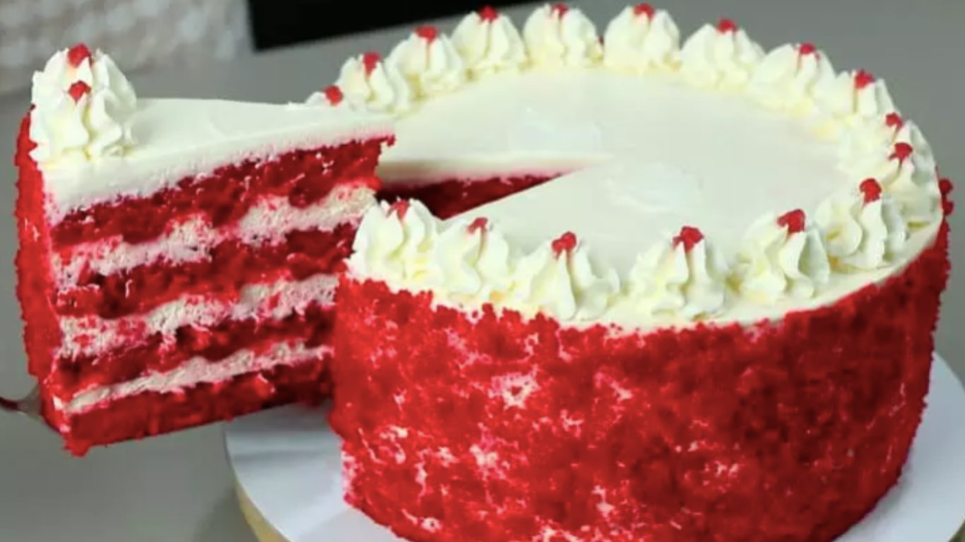 рецепт червоного торта з білим кремом