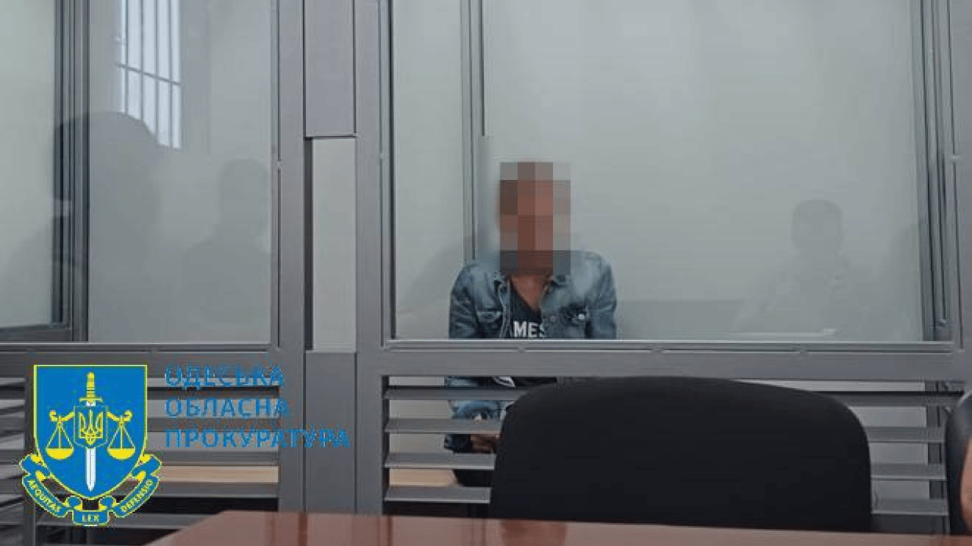 Здавала позиції ЗСУ — в Одесі судитимуть коригувальницю