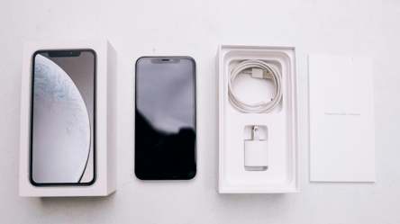 Почему смартфоны не комплектуются зарядными устройствами - 285x160