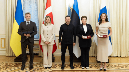 Саммит леди и джентльменов — кто получил награды от Зеленских - 285x160