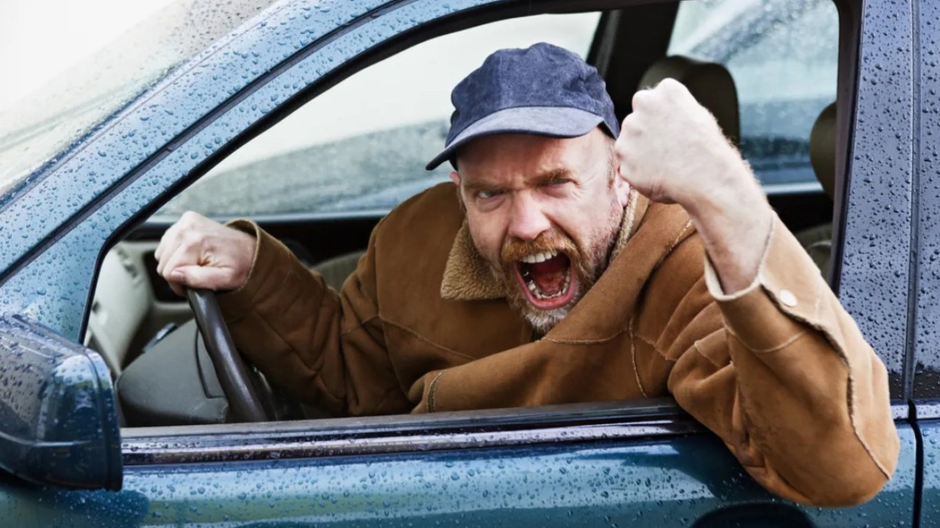 Дослідження показало, якими є причини та наслідки агресивної поведінки водіїв на дорозі