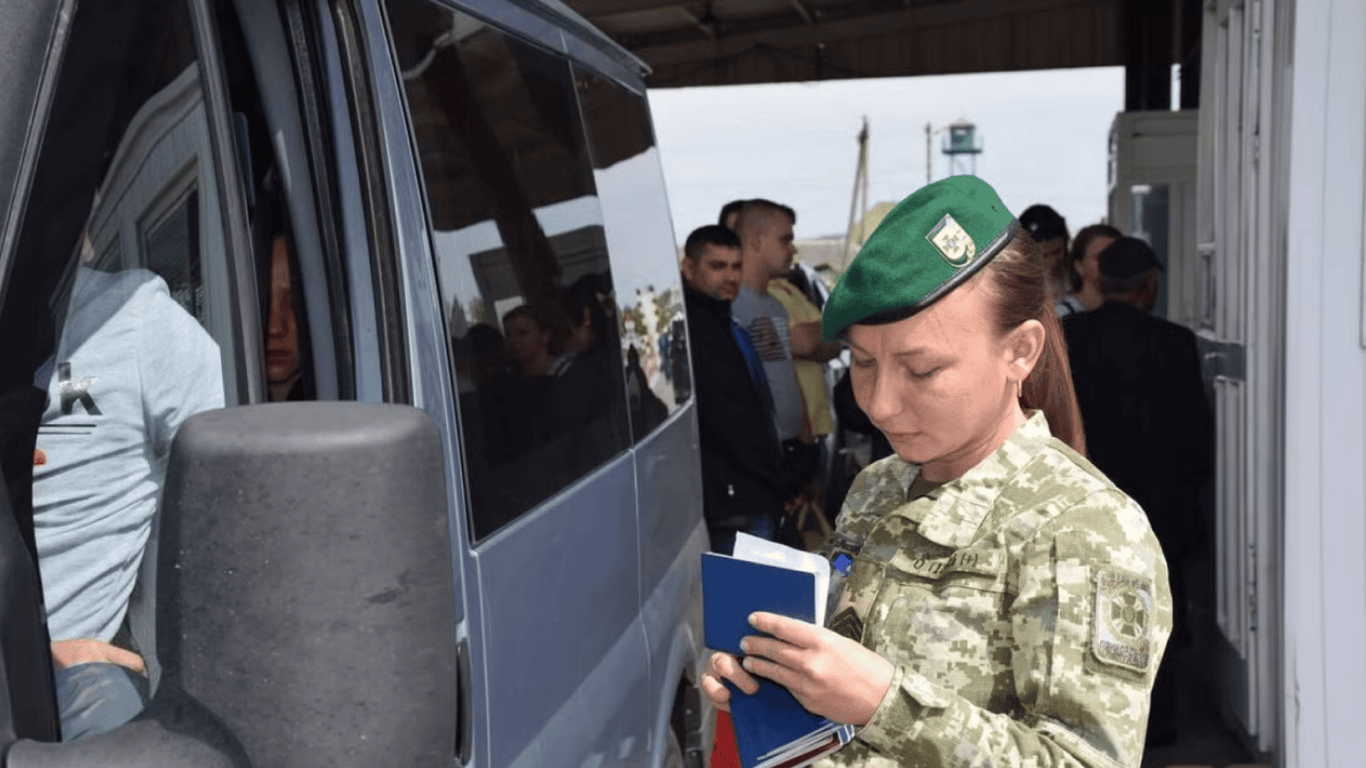 Військовозобов'язаний до 23 років може виїхати за кордон