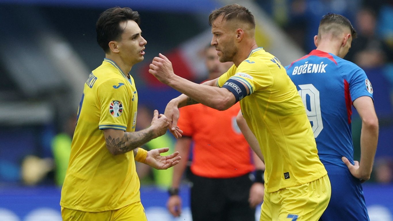 Шапаренко рассказал, о чем украинские игроки договорились перед матчем со Словакией