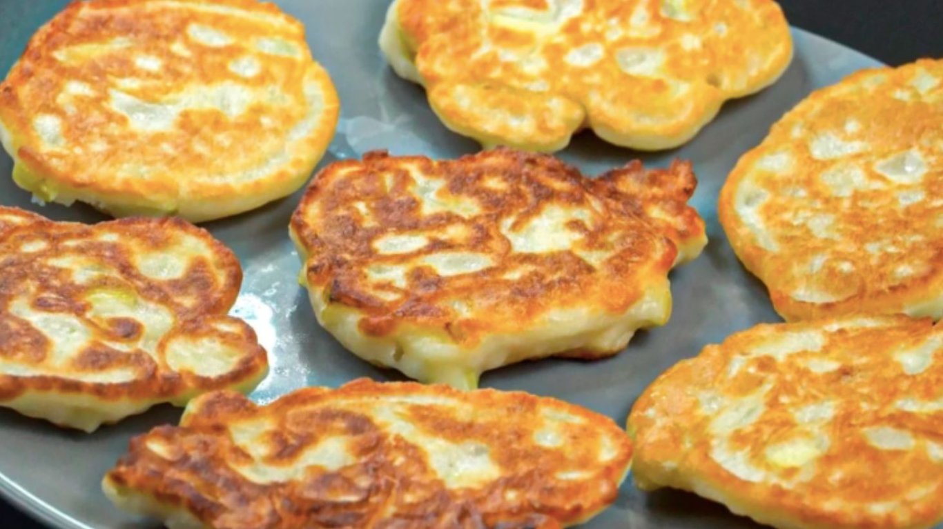 рецепт яблучних оладок без яєць 