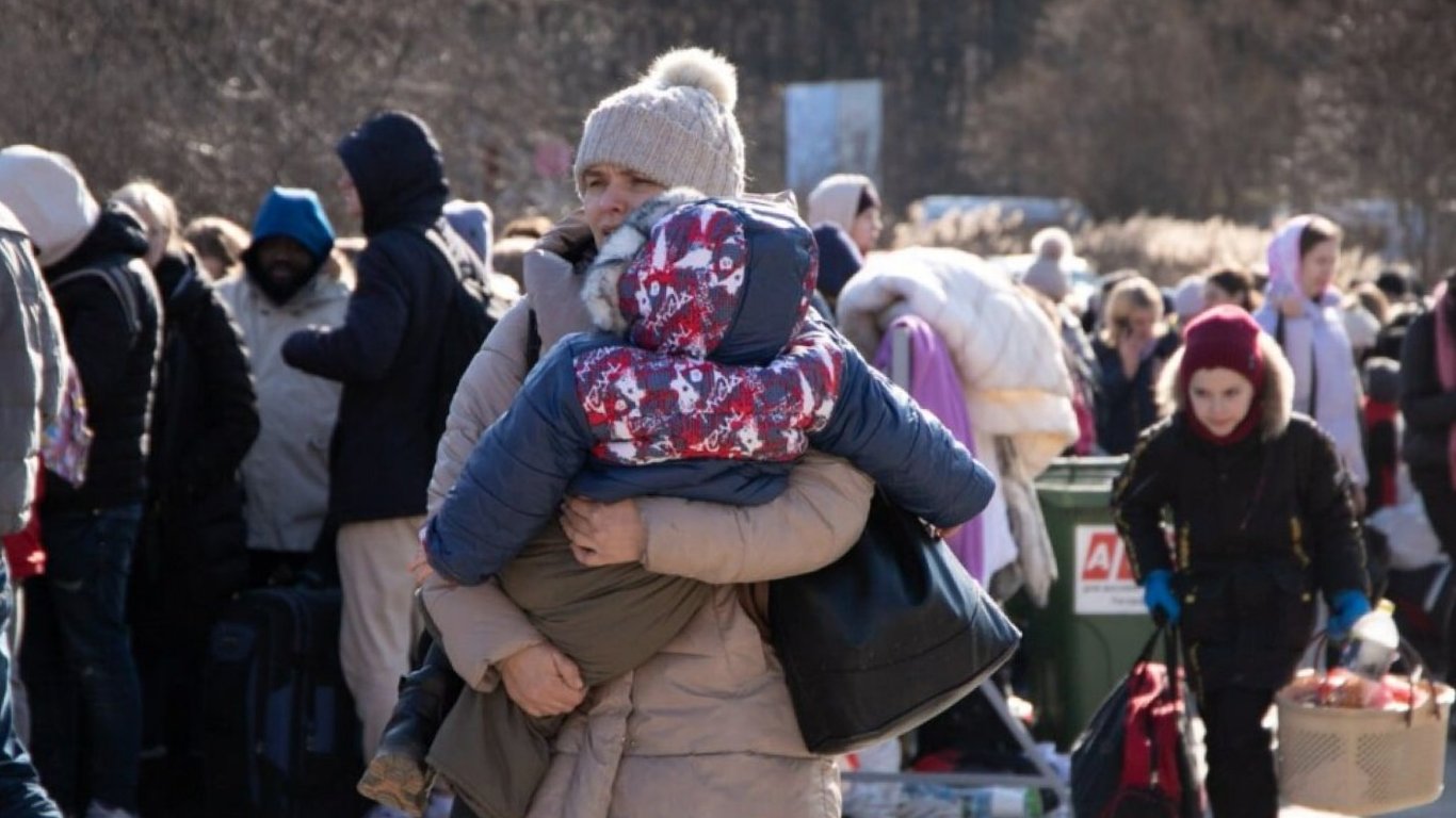 Помощь украинцам — в Минсоцполитики сообщили, сколько граждан получат выплаты