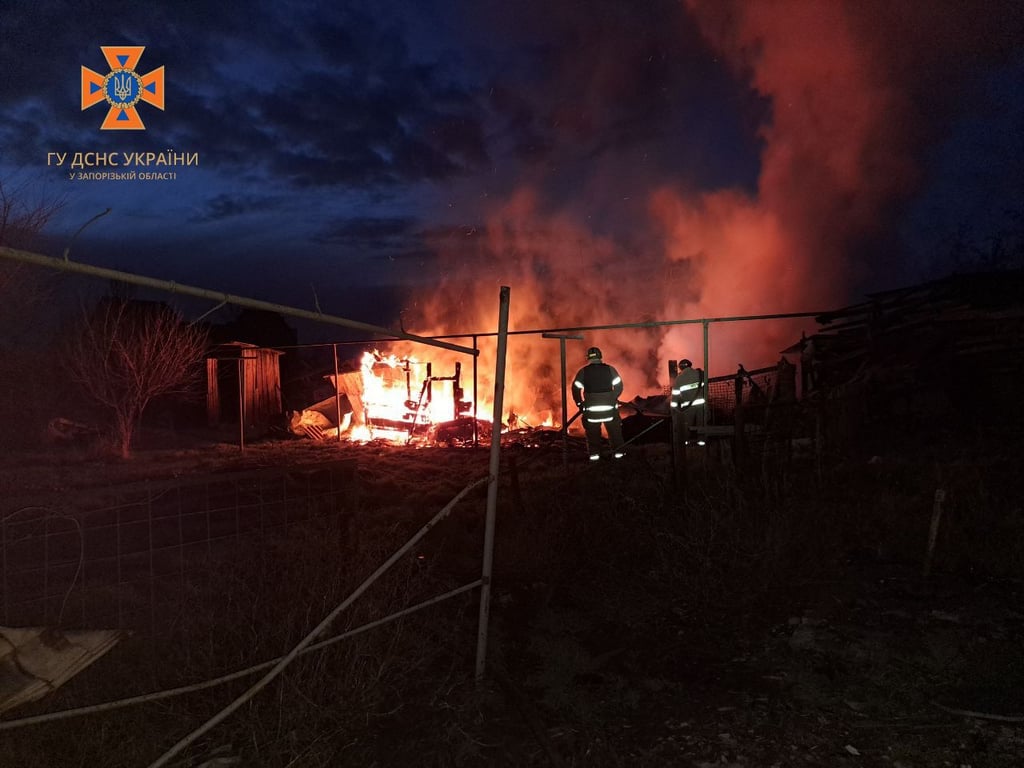 Пожежа внаслідок обстрілу Пологівського району Запорізької області