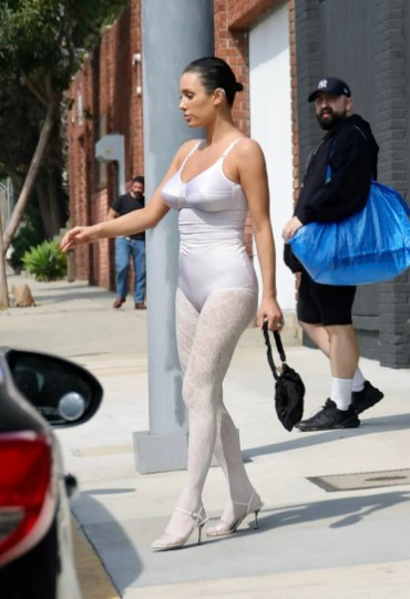 Кім Кардаш'ян копіює вульгарні образи дружини свого колишнього Каньє Веста - фото 4