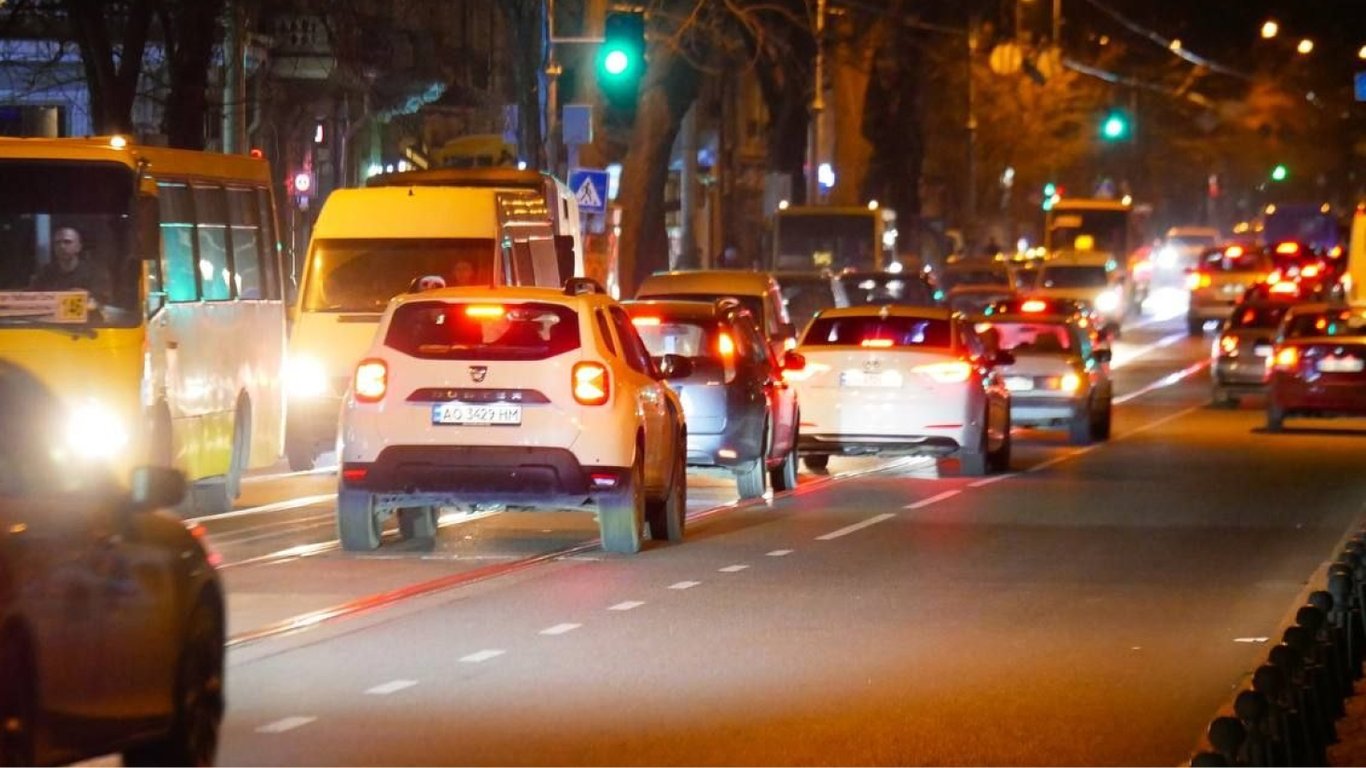 Можливі відключення світла в Одесі: застосування графіків завтра