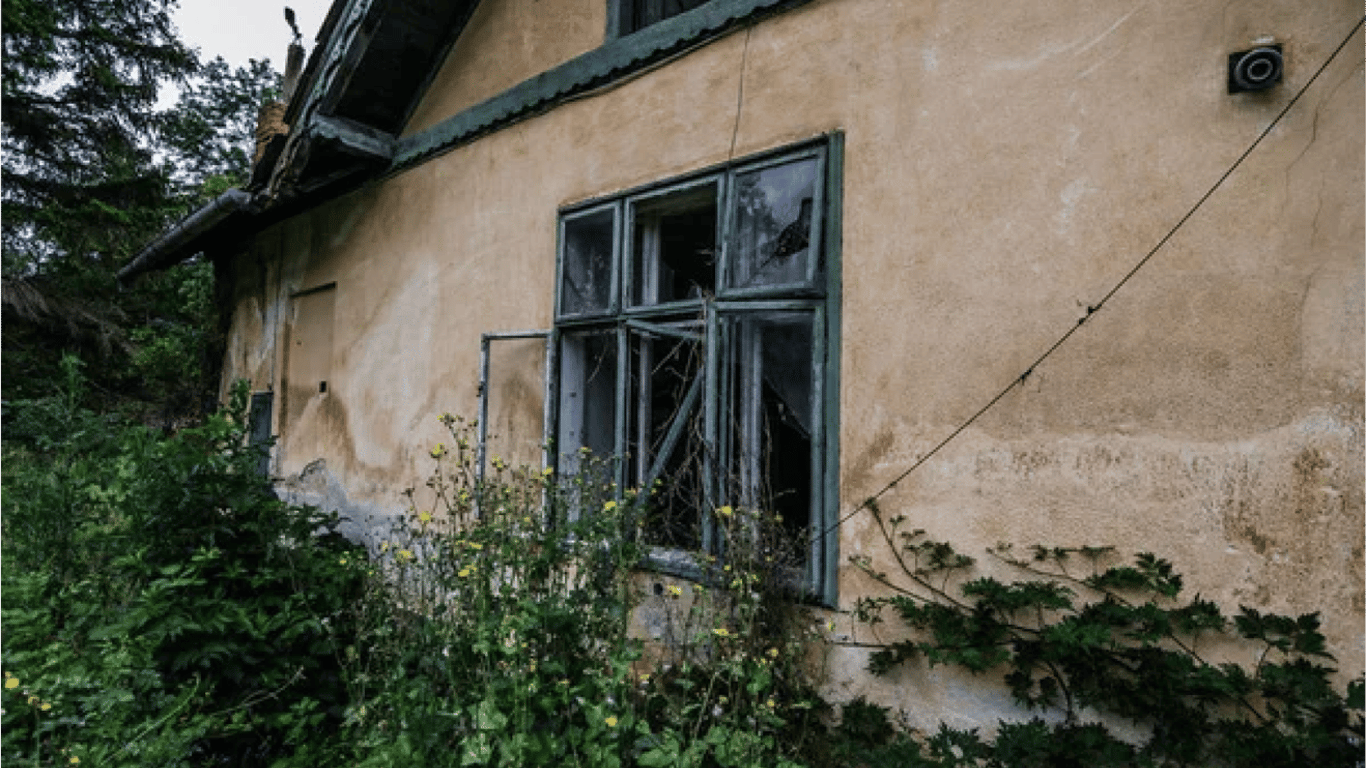 На Харківщині поліцейський стріляв у будинок сусіда, його судили