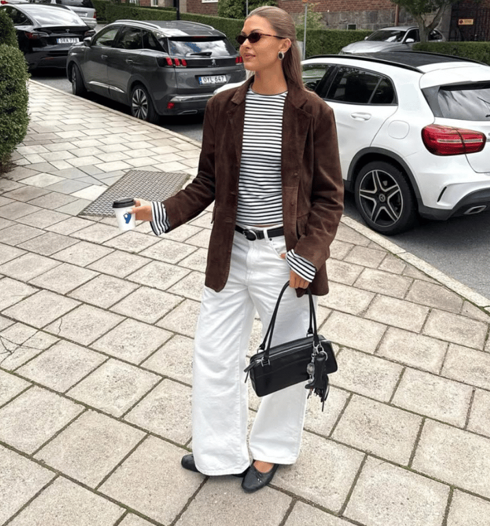 В стильних образах поєднується простота і комфорт