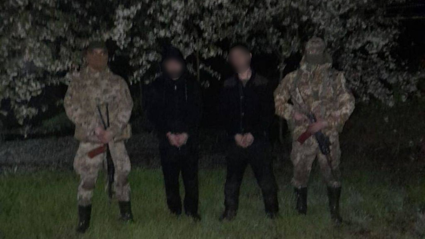 З погонею та стріляниною: на Одещині прикордонники затримали "ухилянтів"