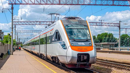 В Одессе и ряде областей поезда задерживаются на три часа - 285x160
