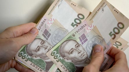 Пенсія у 7,8 тис. грн: у ПФУ розповіли, як українцям оформити виплати - 285x160