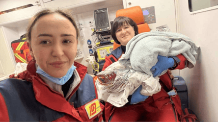 Не знала о беременности: на Днепропетровщине женщина дома родила двойню - 290x166