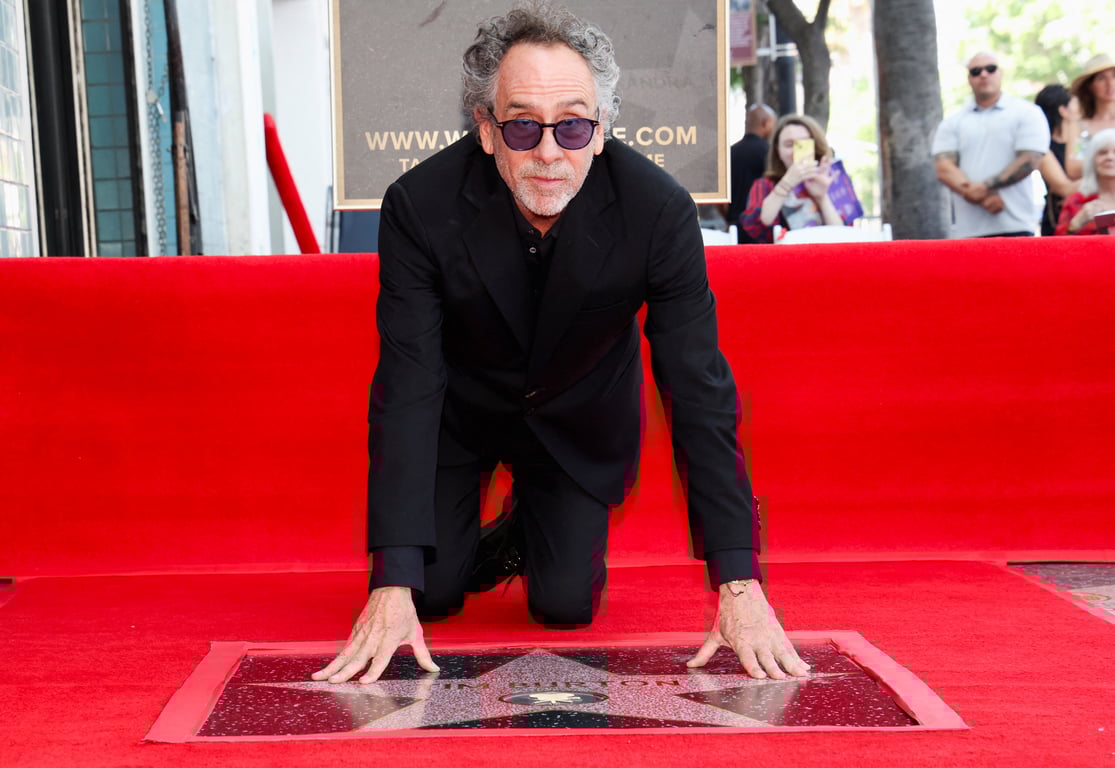 Известный режиссер получил звезду на Голливудской аллее славы - фото 2