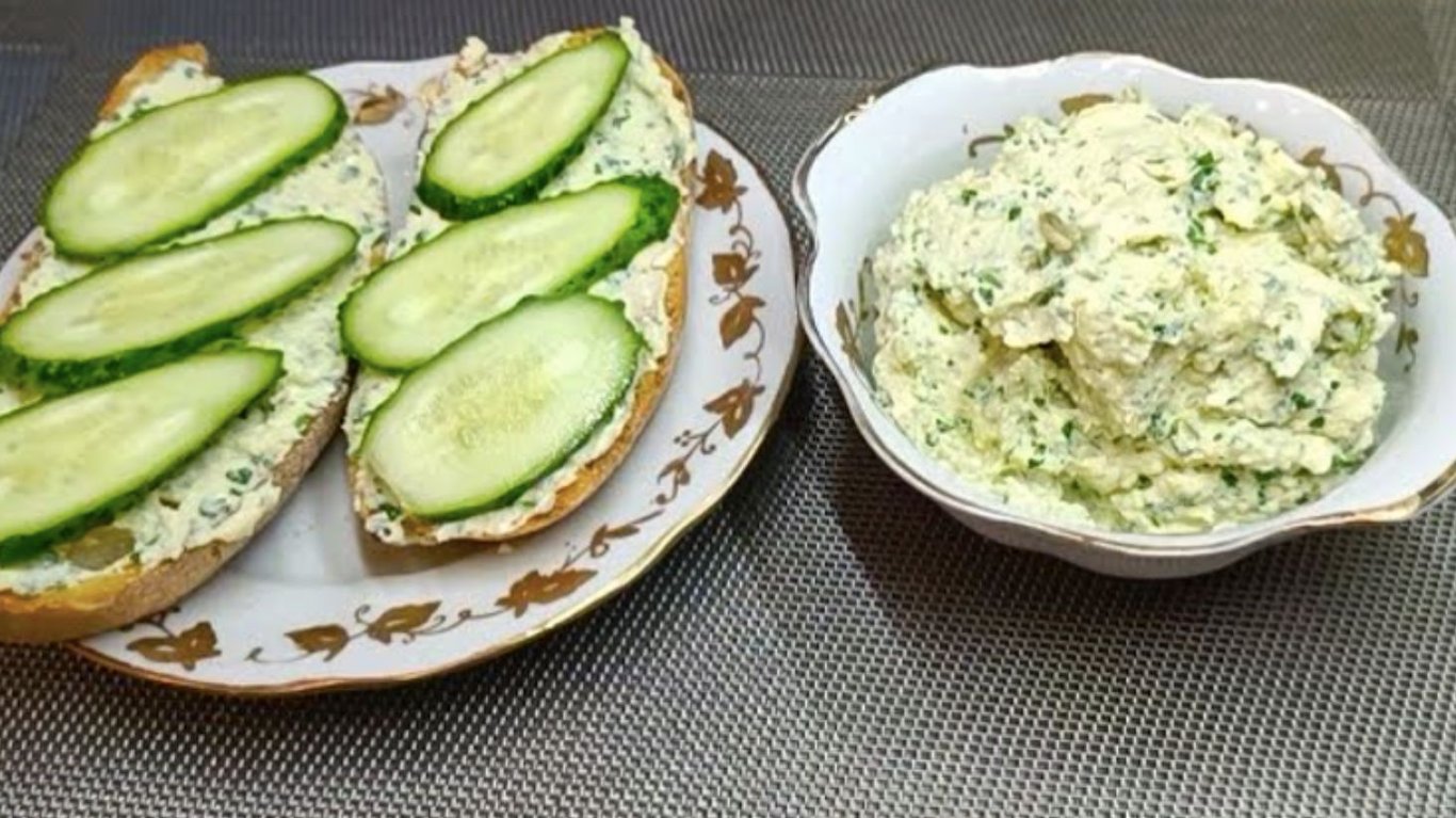 паштет на сніданок з варених яєць