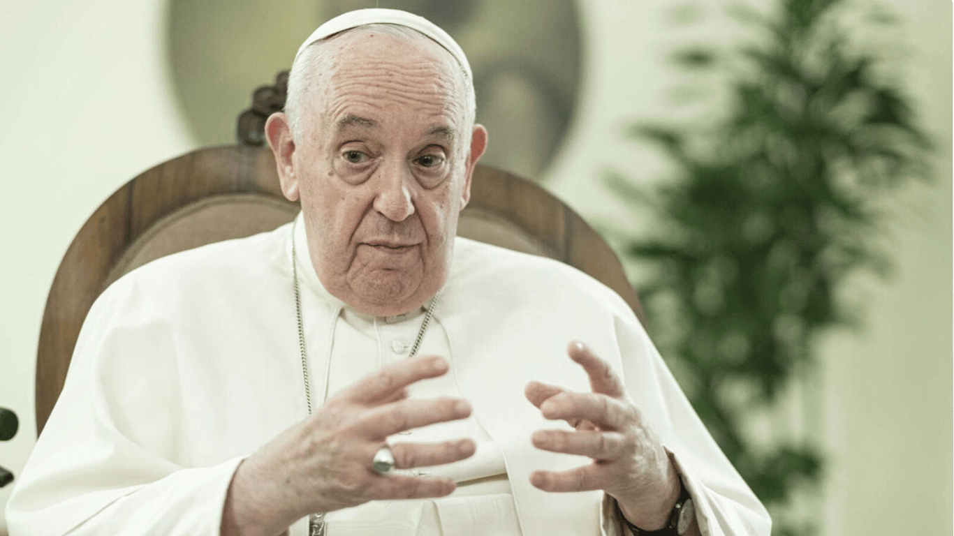 Ватикан змінив свою позицію щодо трансгендерів