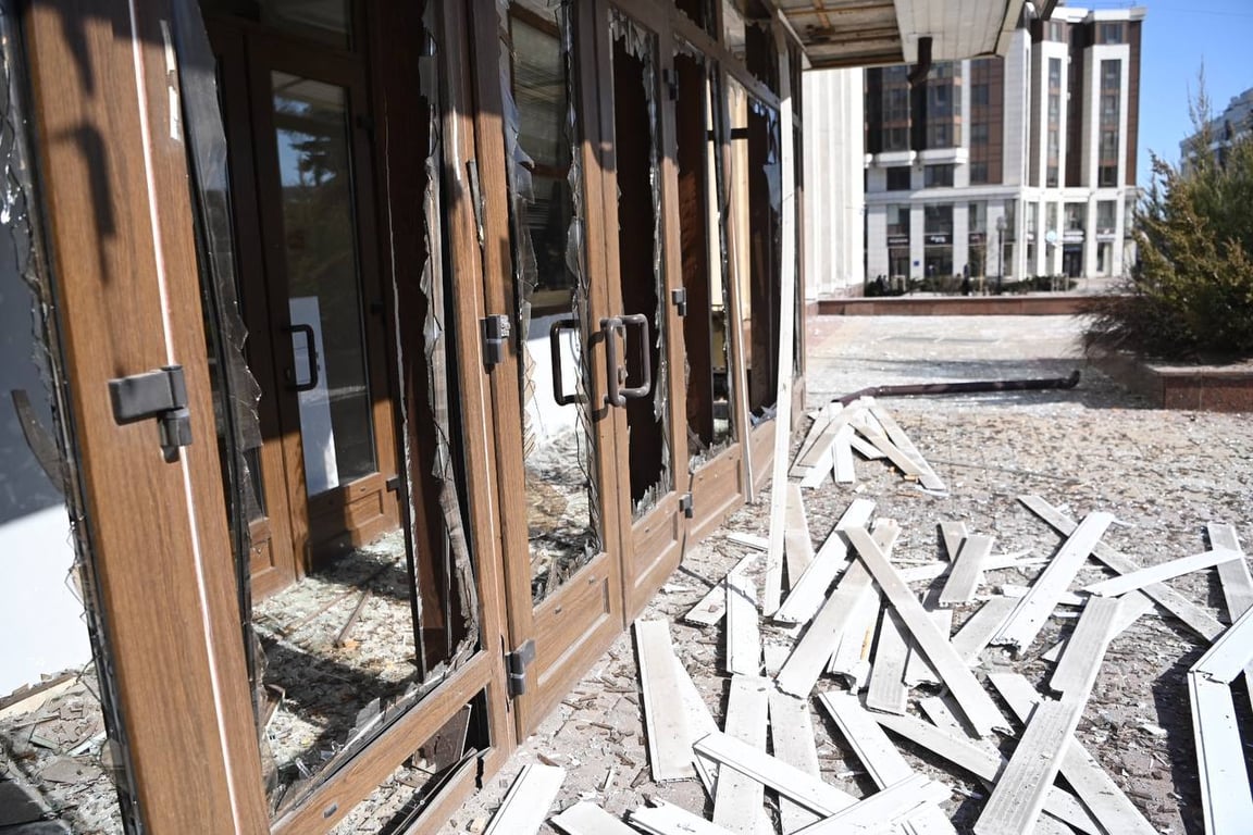 Дрон атаковал здание администрации Белгорода — что известно - фото 5